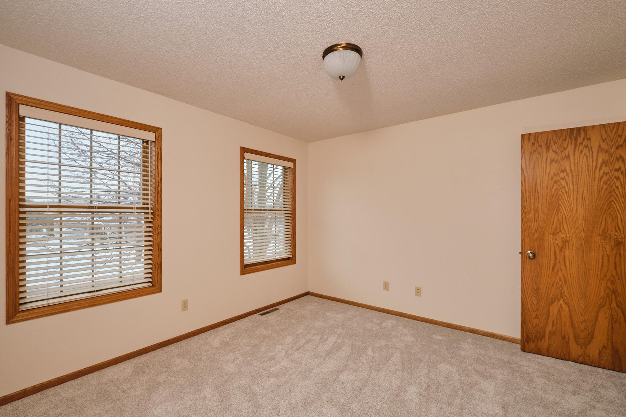 2214 Viola Heights Drive Northeast Rochester, MN 55906 - Photo 25 of 42