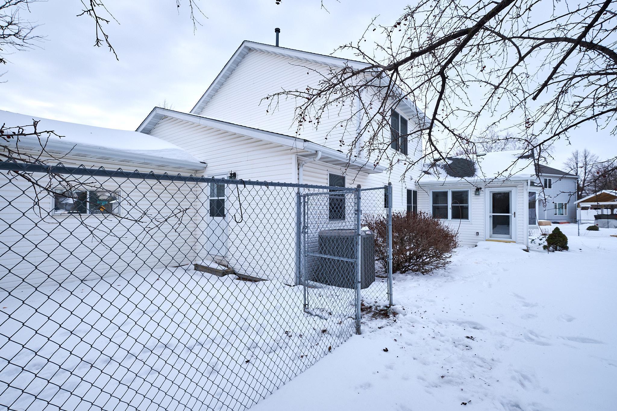 2214 Viola Heights Drive Northeast Rochester, MN 55906 - Photo 40 of 42