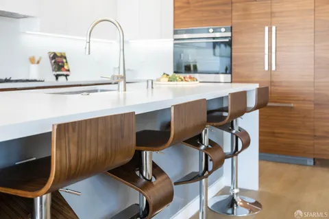 $1,395,000 | 2829 25th Street, Unit 3, San Francisco, CA 94110