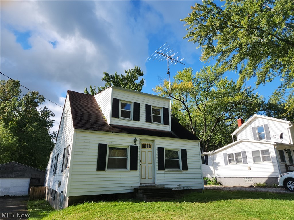 4900 Warren - Sharon Road Vienna, OH 44473 - Photo 2 of 25 3 bed, 2 bath