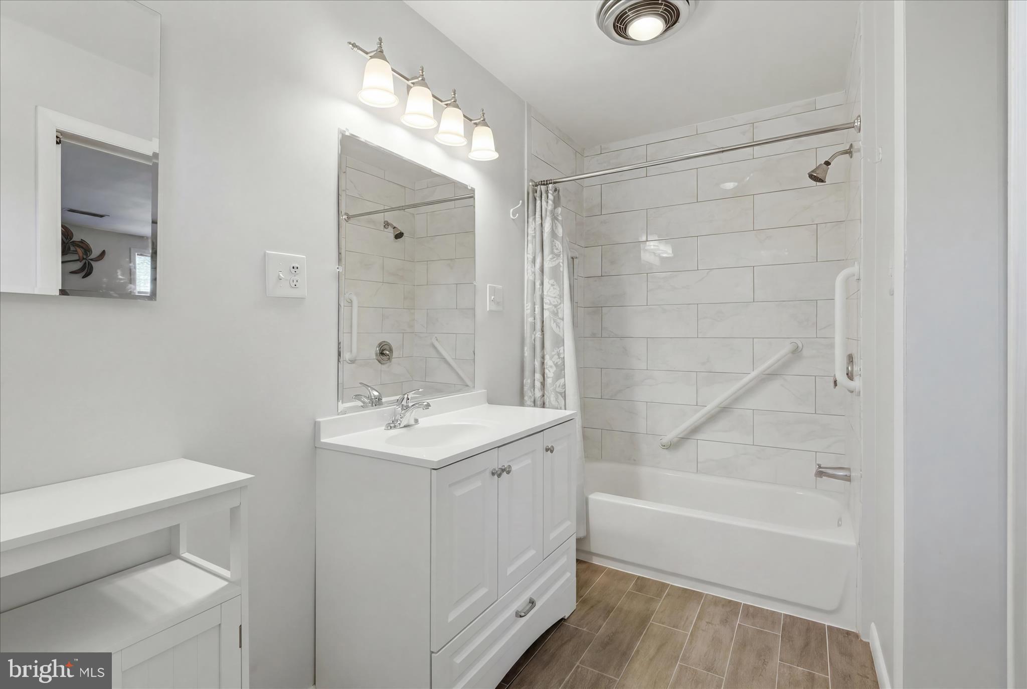 5989 Grove Hill Road Frederick, MD 21703 - Photo 13 of 29 Primary Bath