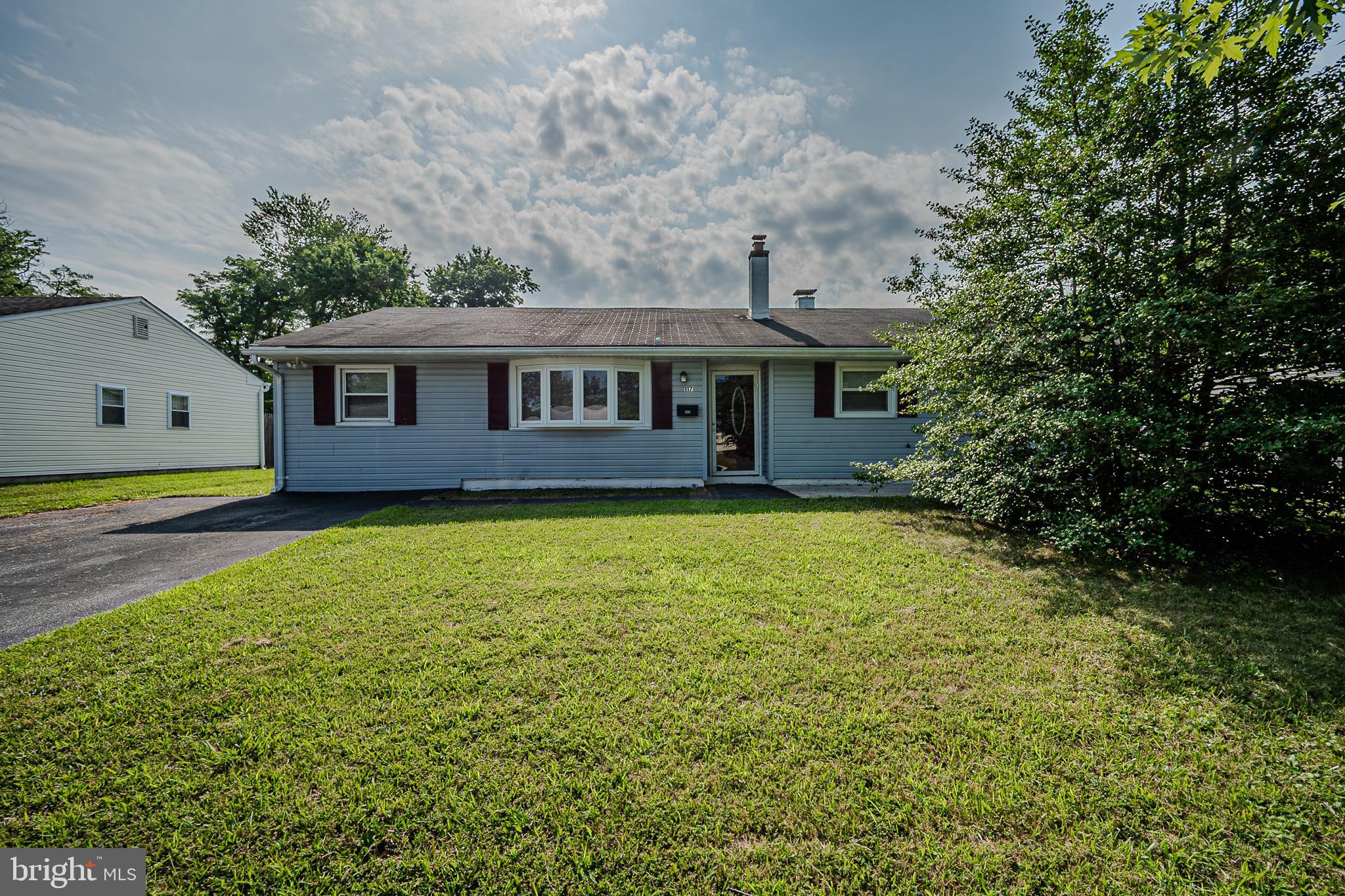 117 Flintlock Road Newark, DE 19713 - Photo 2 of 17 Gallery Image 2