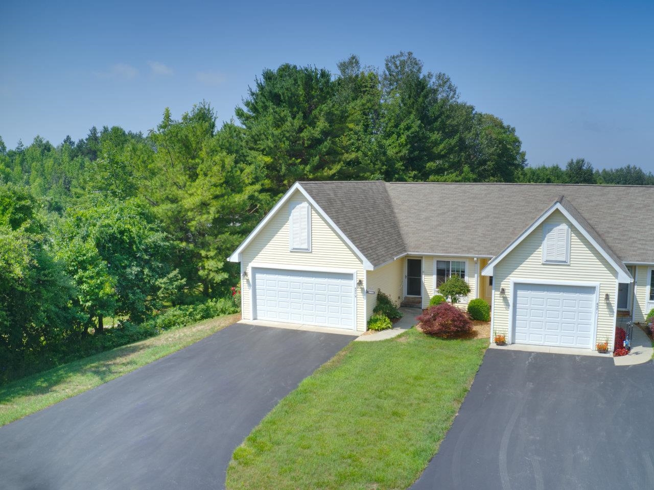 6579 Mac Donald Road, Unit 10 Benzonia, MI 49616 - Photo 2 of 47