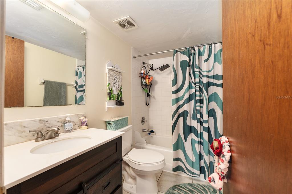 2360 Southwest Archer Road, Unit 811 Gainesville, FL 32608 - Photo 29 of 32 Gallery Image 29
