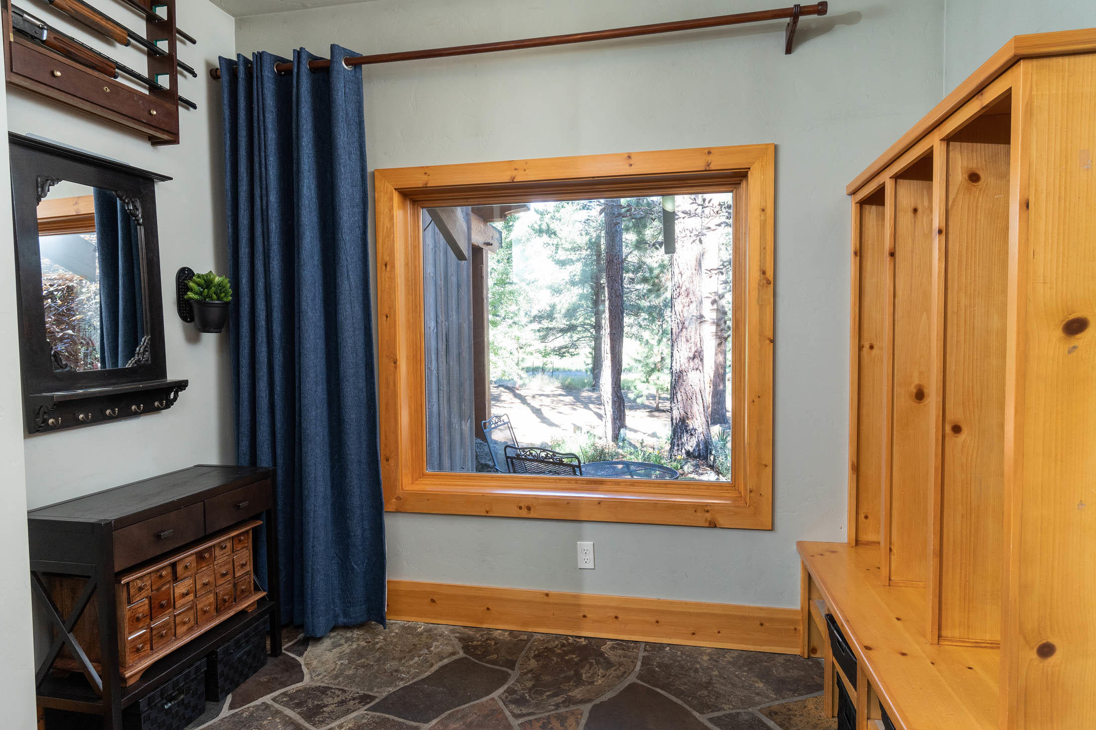 18861 Baker Road Bend, OR 97702 - Photo 18 of 25 18 18861 Baker Rd