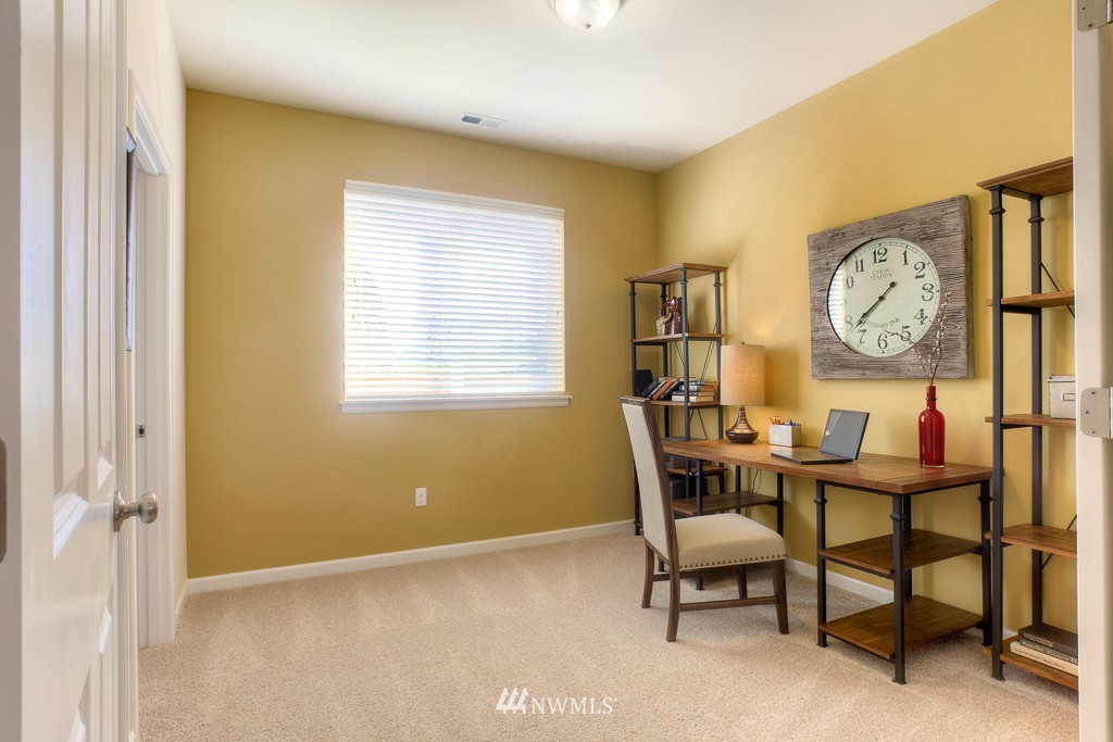 4208 183rd Place Southeast Bothell, WA 98012 - Photo 11 of 24 Gallery Image 11