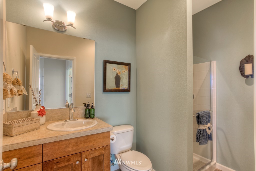 4208 183rd Place Southeast Bothell, WA 98012 - Photo 12 of 24 Gallery Image 12