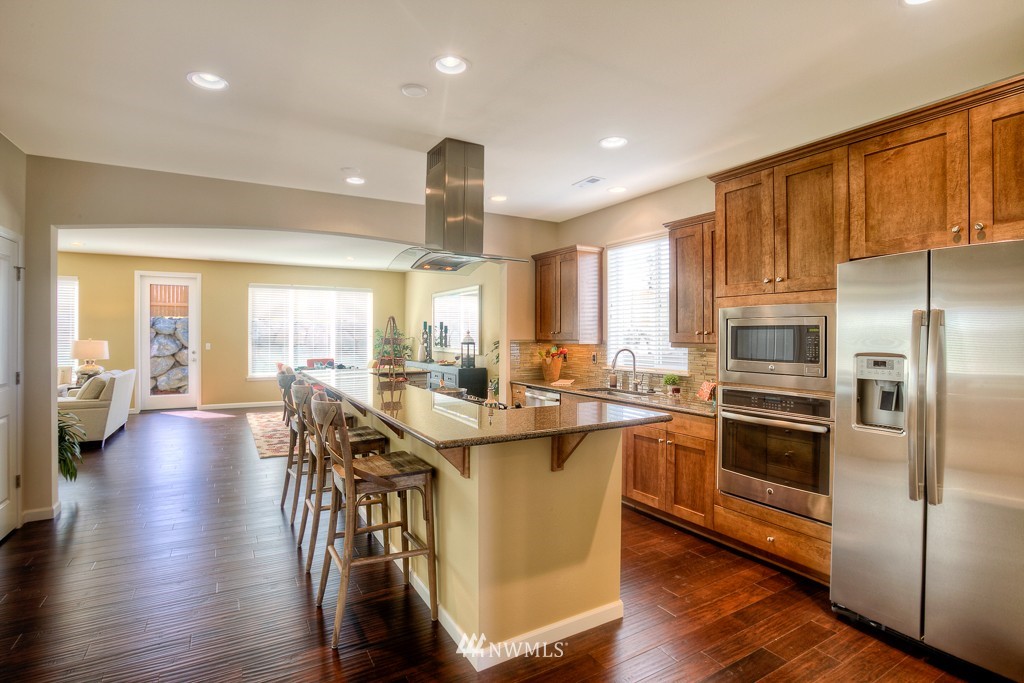4208 183rd Place Southeast Bothell, WA 98012 - Photo 3 of 24 Gallery Image 3