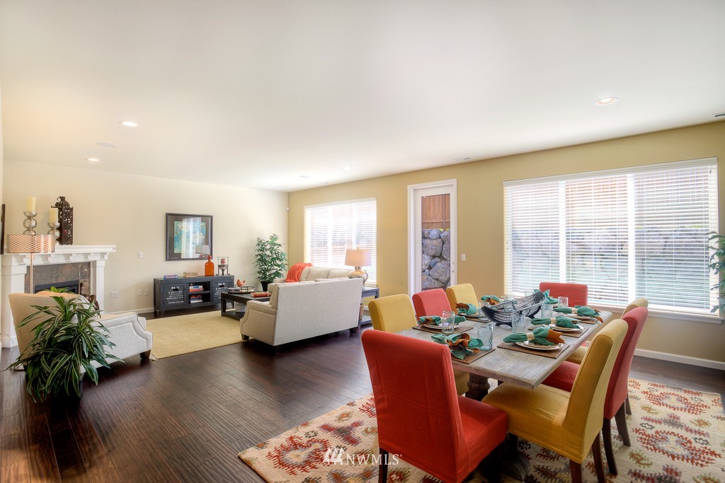 4208 183rd Place Southeast Bothell, WA 98012 - Photo 6 of 24 Gallery Image 6