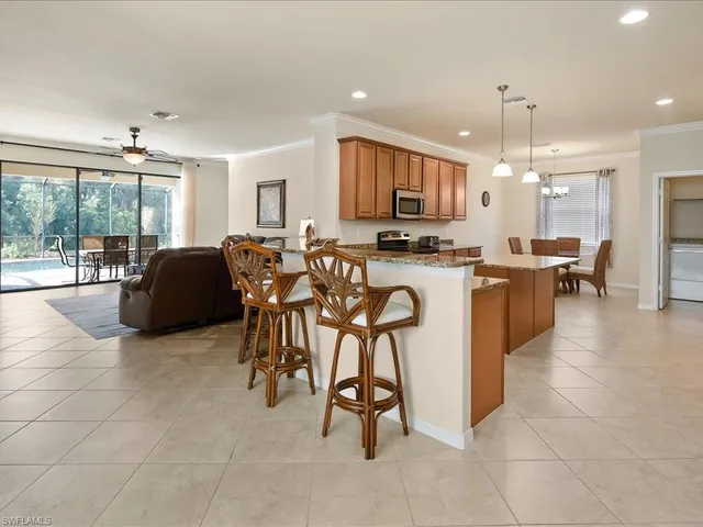 $725,000 | 3827 Treasure Cove Circle, Naples, FL 34114