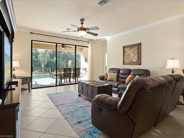 $725,000 | 3827 Treasure Cove Circle, Naples, FL 34114