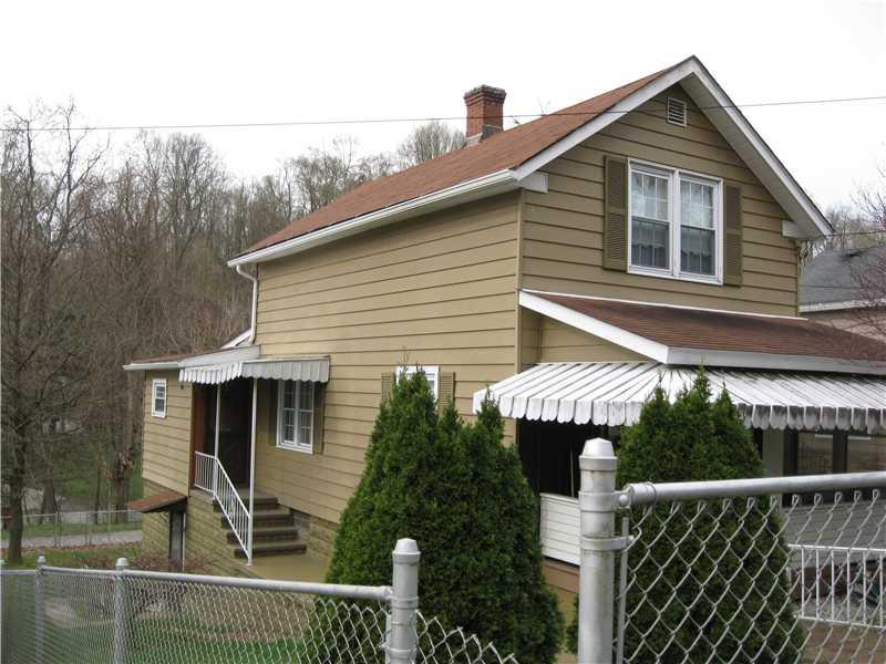 906 Chestnut Street Richeyville, PA 15358 - Photo 1 of 3 Exterior Front.