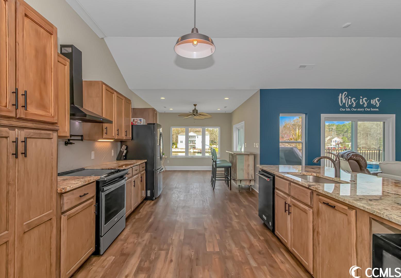 994 Folly Road Myrtle Beach, SC 29588 - Photo 10 of 33 Gallery Image 10