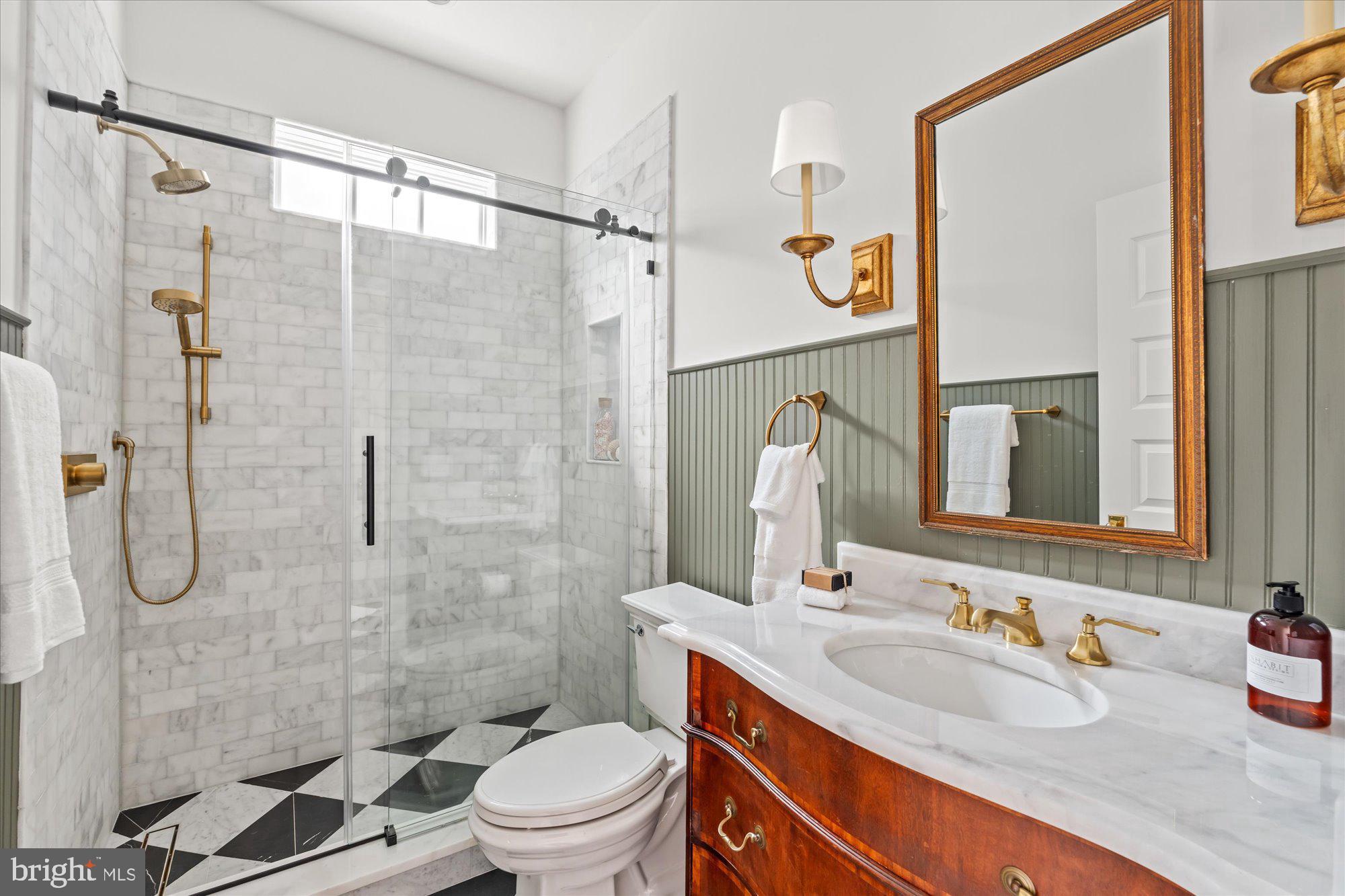 3612 North Glebe Road Arlington, VA 22207 - Photo 17 of 83 Gallery Image 17