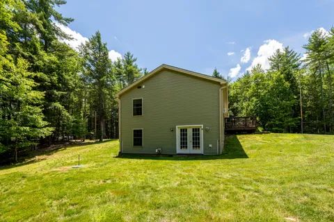 $499,000 | 192 Oak Hill Road, Lebanon, ME 04027