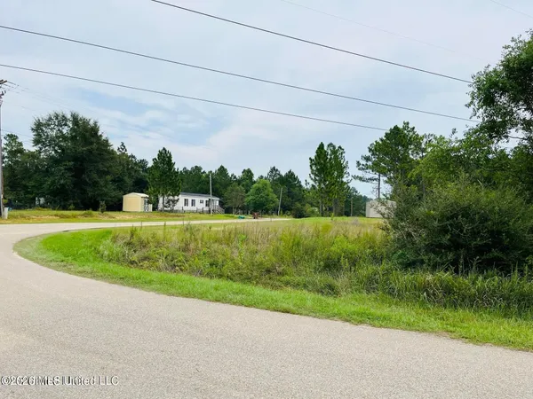 $23,000 | 19092 West Clairmonte Street, Saucier, MS 39574