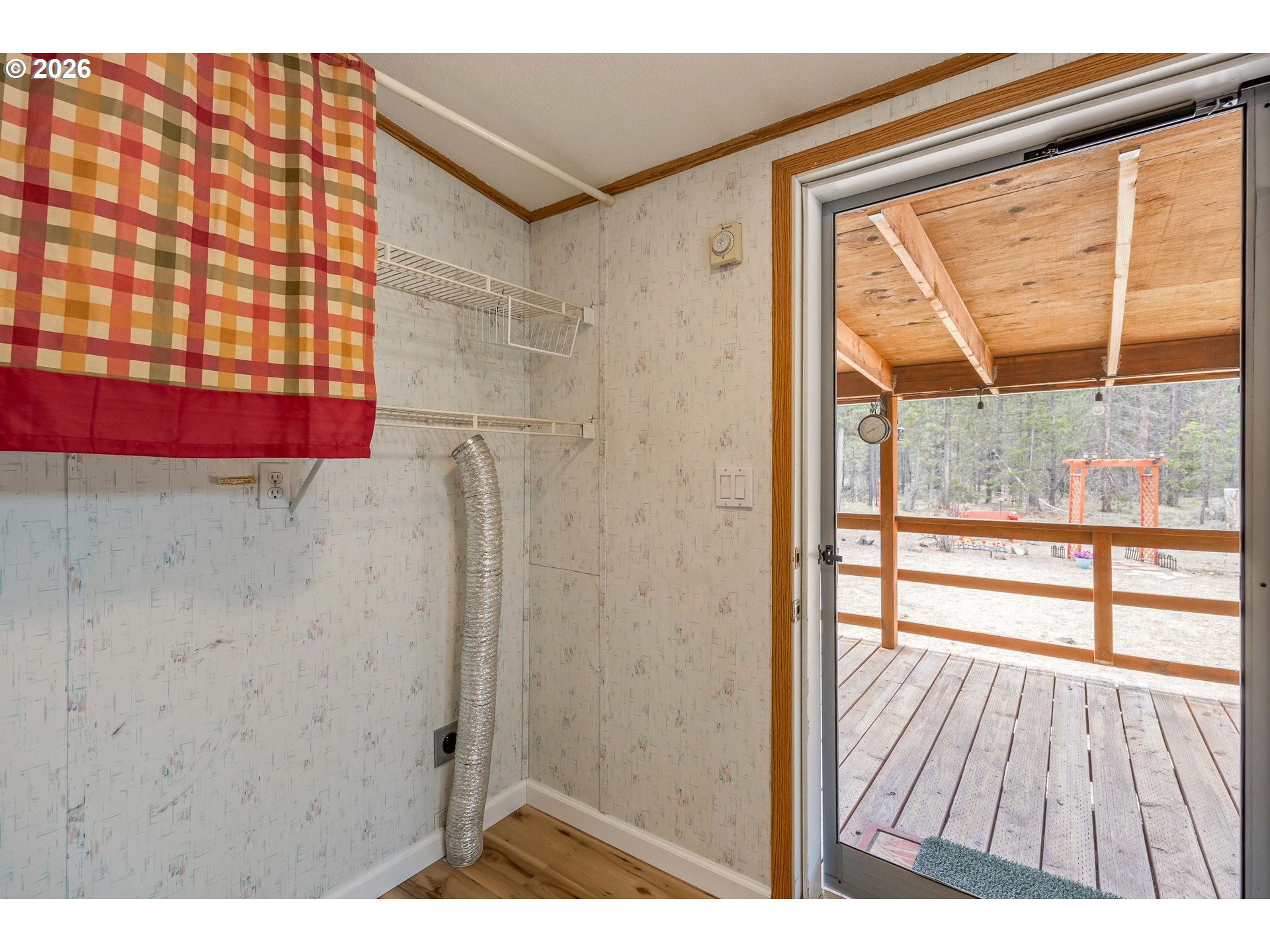 52315 Lechner Lane La Pine, OR 97739 - Photo 26 of 35