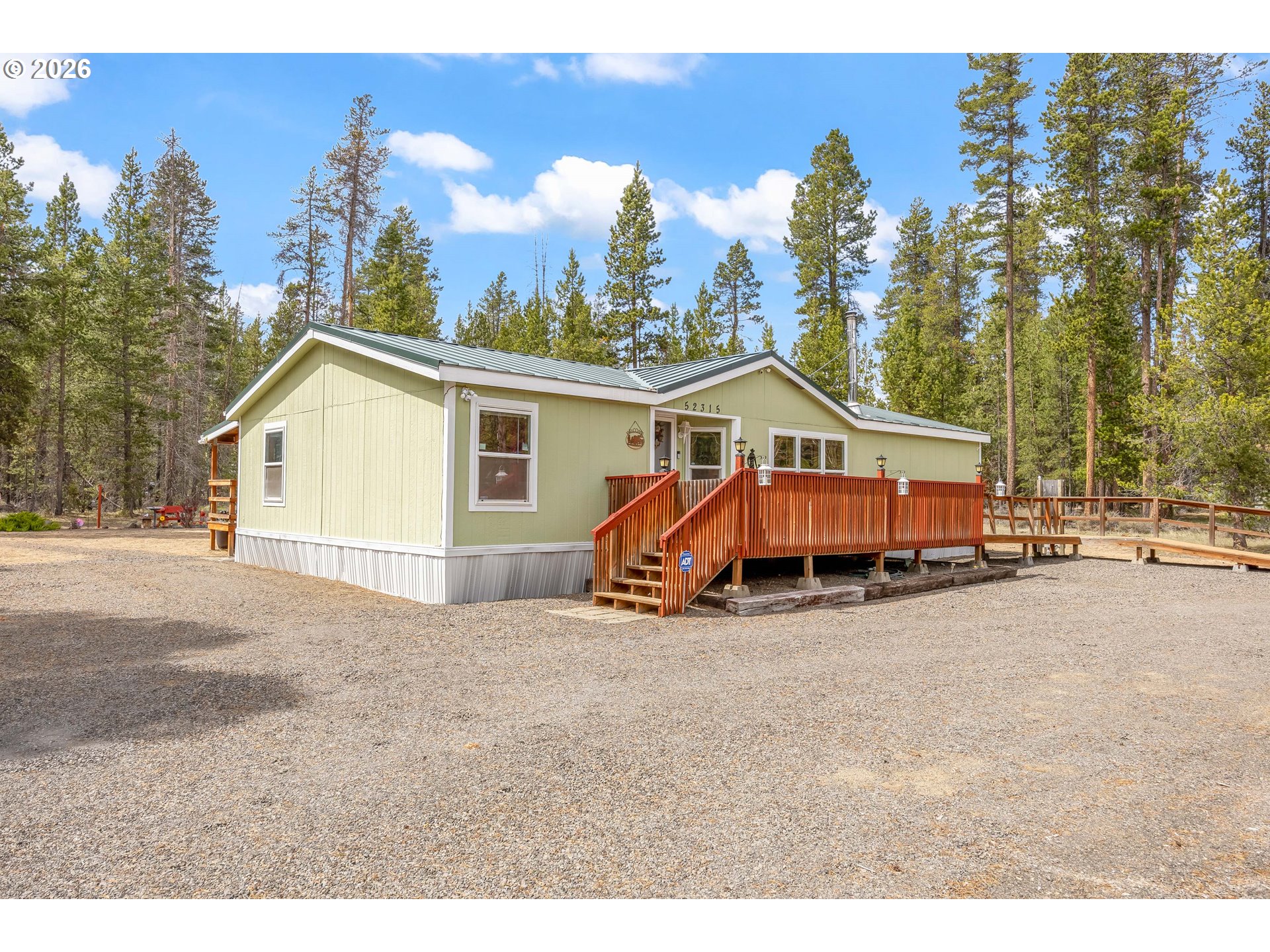 52315 Lechner Lane La Pine, OR 97739 - Photo 6 of 35