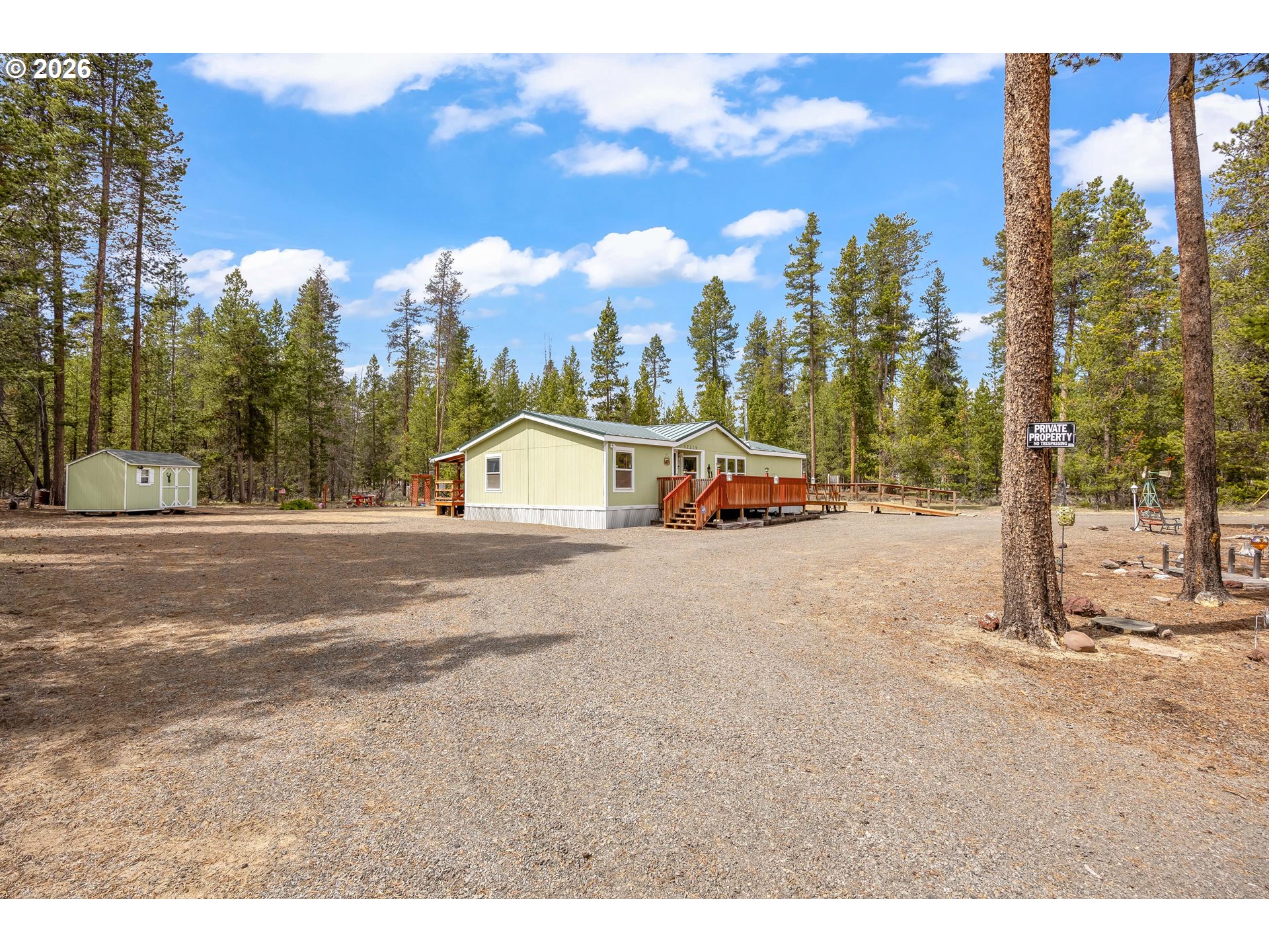 52315 Lechner Lane La Pine, OR 97739 - Photo 7 of 35