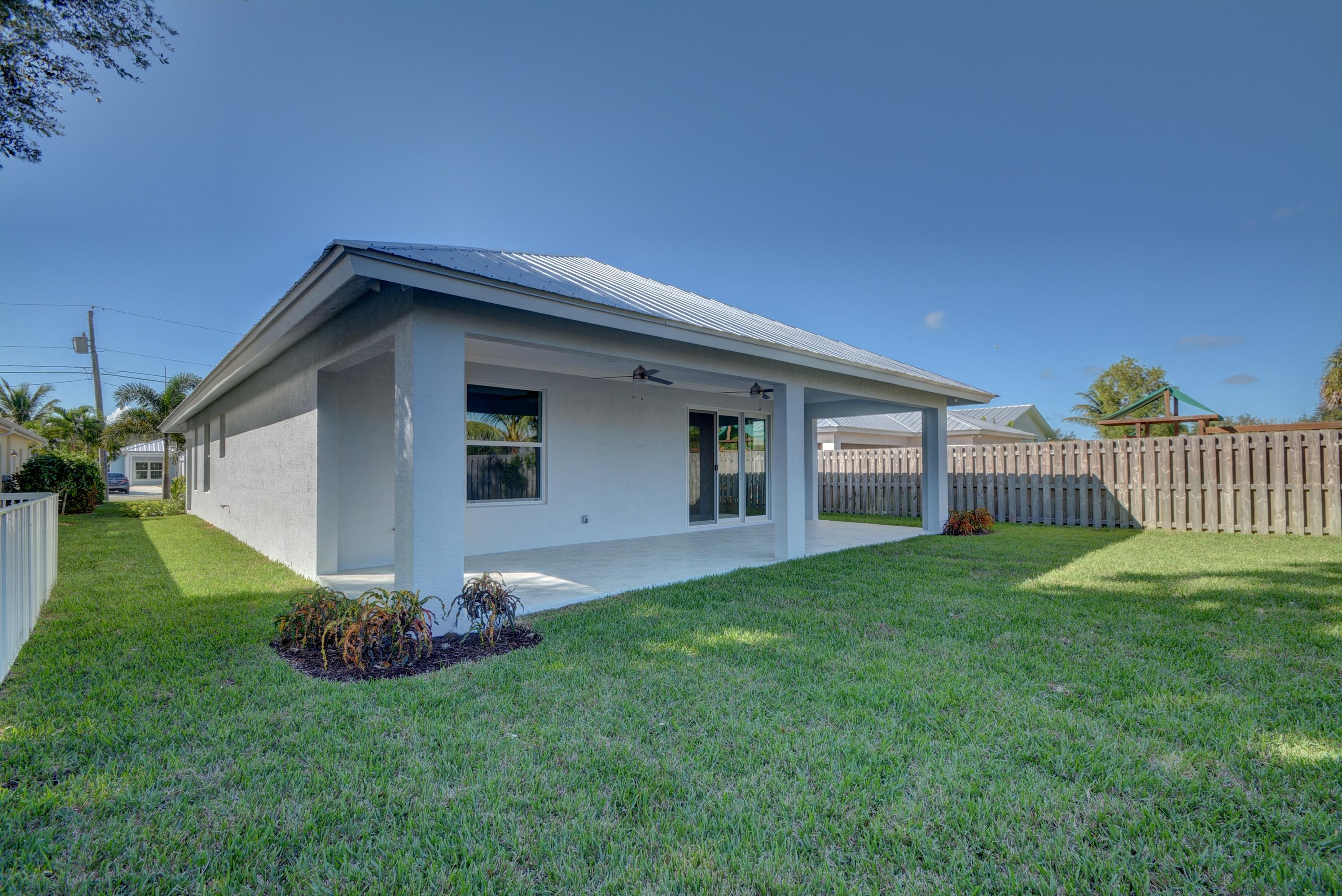 17680 Cinquez Park Road East Jupiter, FL 33458 - Photo 27 of 29 Garden