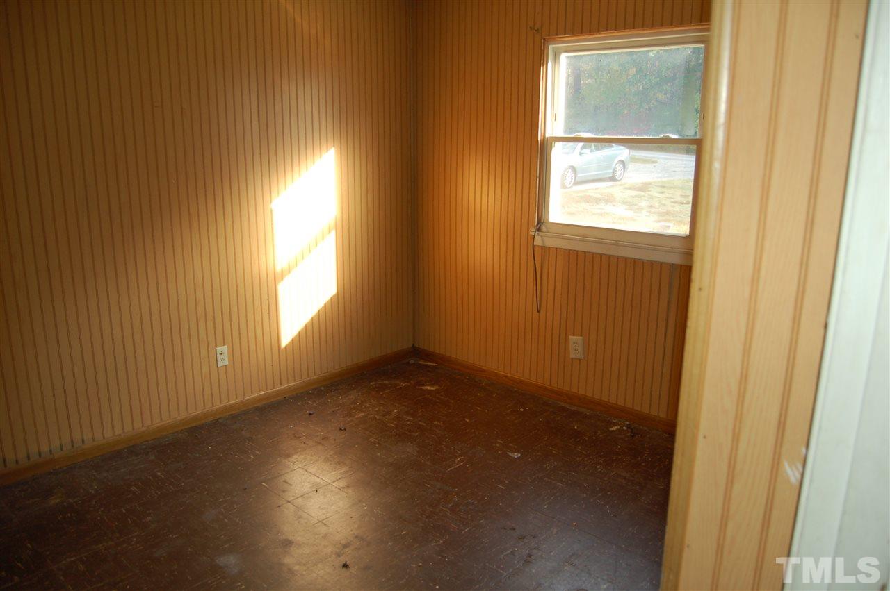 206 Lynn Road Durham, NC 27703 - Photo 10 of 11 Gallery Image 10