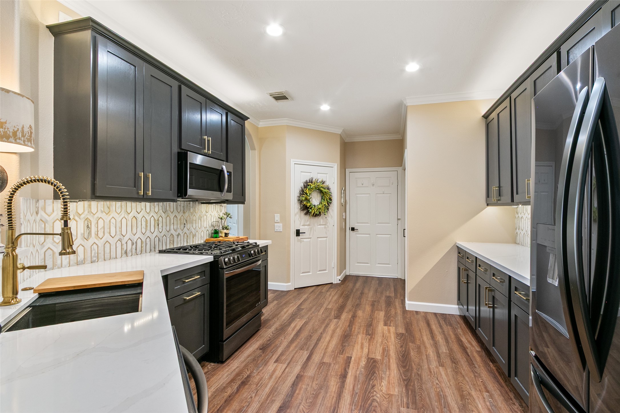 39 Trafalgar Place Conroe, TX 77384 - Photo 16 of 49