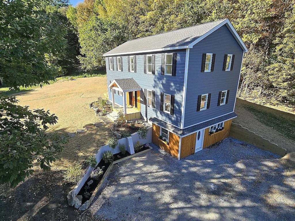 3795 Highway 5 Fairlee, VT 05033 - Photo 38 of 40