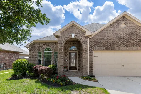 $335,000 | 3214 Clover Trace Drive, Spring, TX 77386