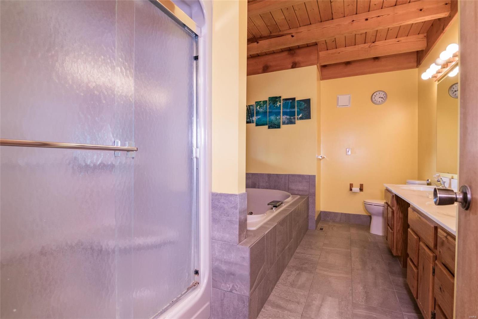 7630 Hans Lane Worden, IL 62097 - Photo 15 of 52 Gallery Image 15