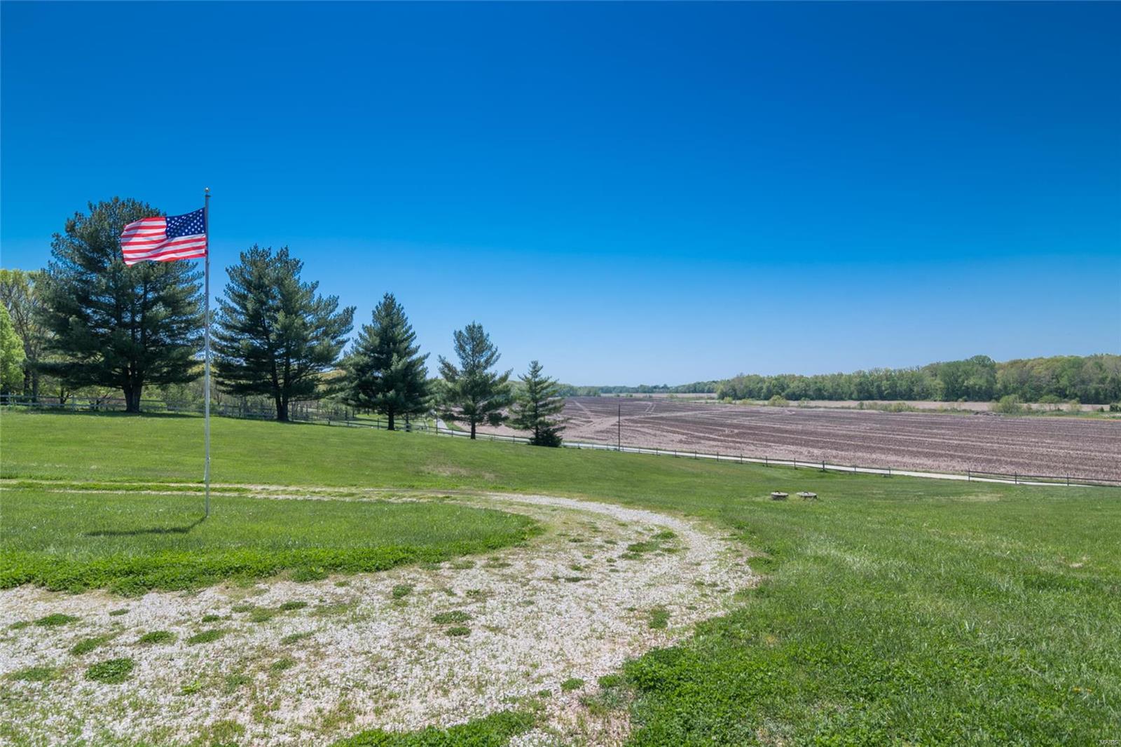 7630 Hans Lane Worden, IL 62097 - Photo 43 of 52 Gallery Image 43