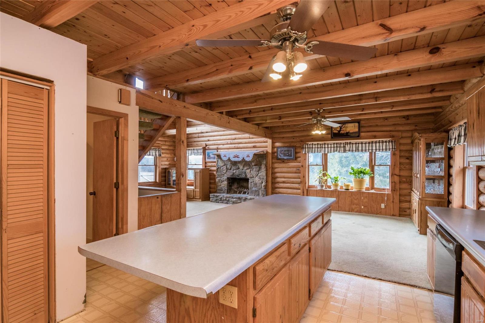 7630 Hans Lane Worden, IL 62097 - Photo 8 of 52 Gallery Image 8