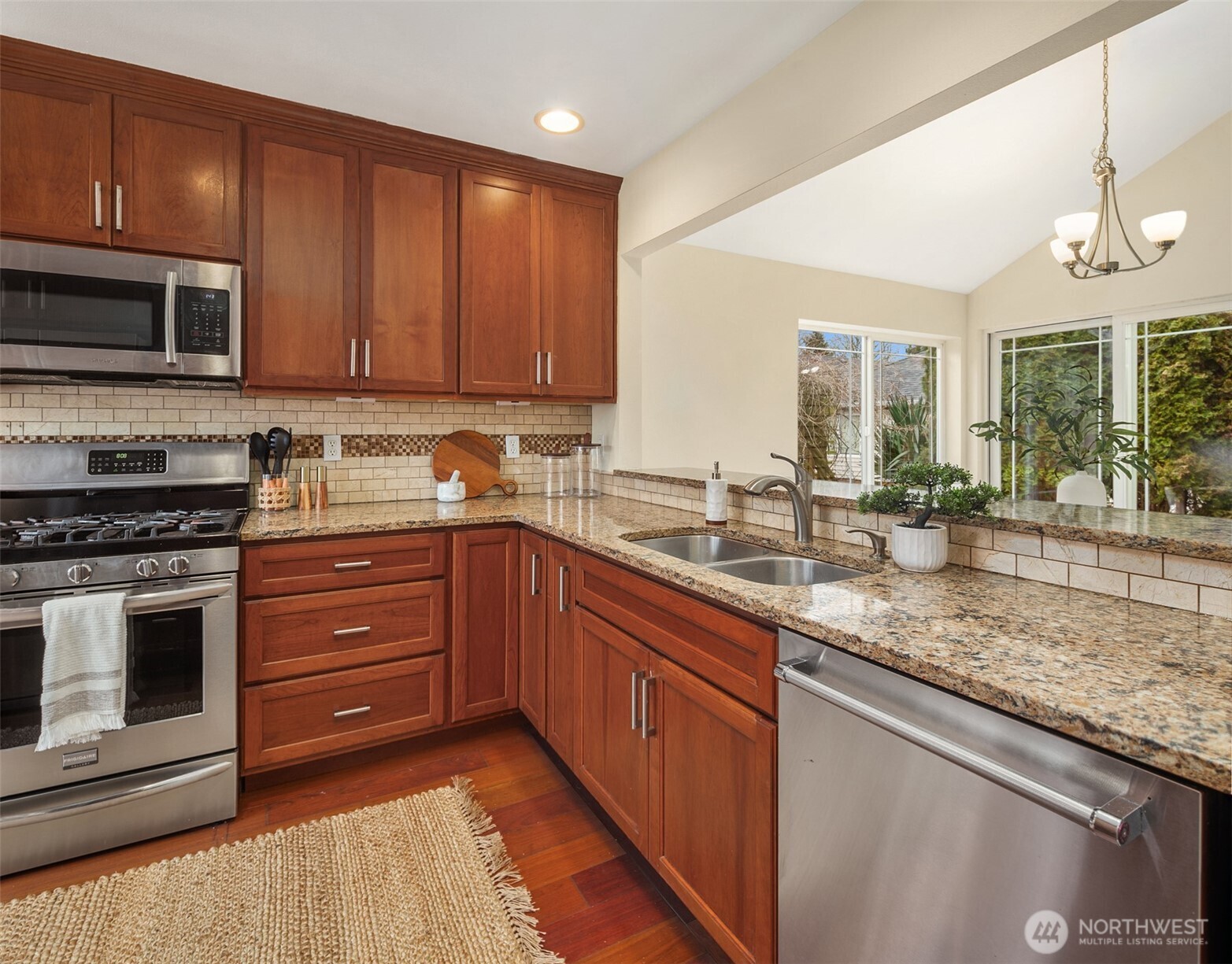 19504 24th Drive Southeast, Unit A12 Bothell, WA 98012 - Photo 6 of 36