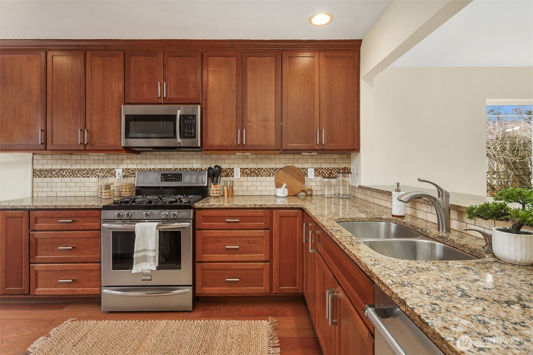 19504 24th Drive Southeast, Unit A12 Bothell, WA 98012 - Photo 7 of 36