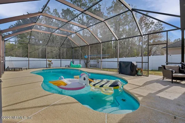 a view of a livingroom and dining room