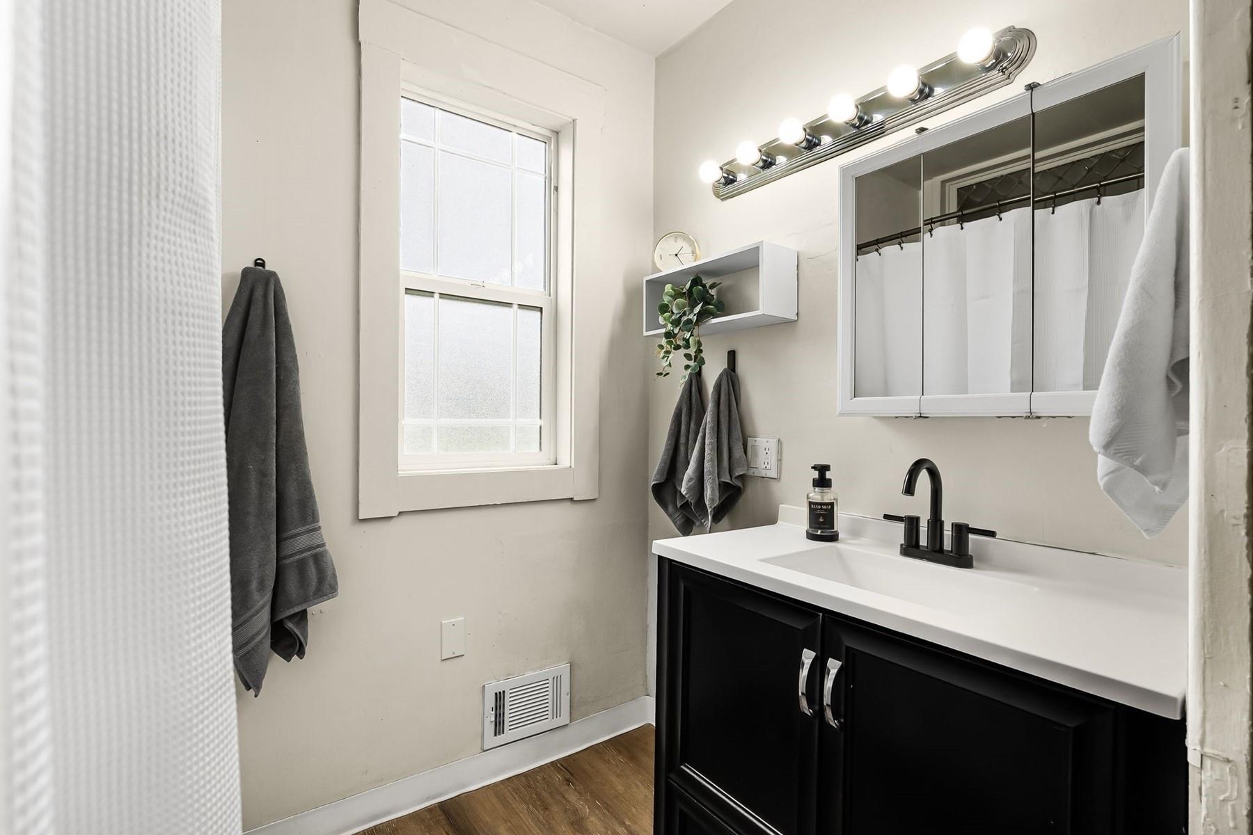 2621 West Sharp Avenue Spokane, WA 99201 - Photo 18 of 32