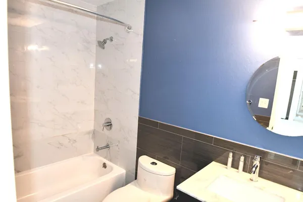 $899,000 | 1111 Compass Lane, Unit 205, Foster City, CA 94404