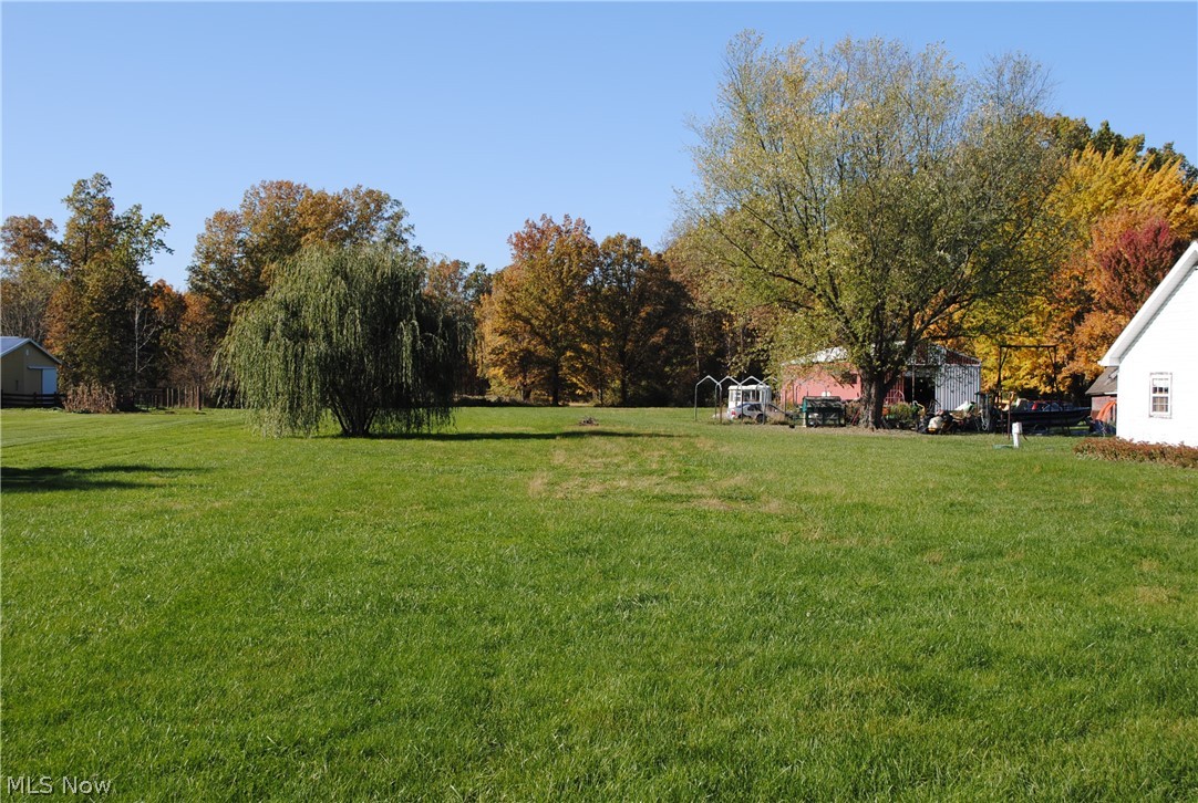 8209 Risden Road Vermilion, OH 44089 - Photo 3 of 16