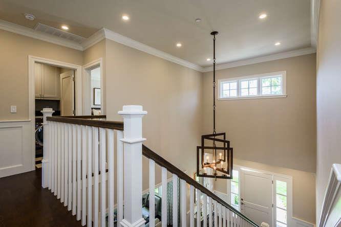 1035 Whitwell Road Hillsborough, CA 94010 - Photo 11 of 32 Gallery Image 11