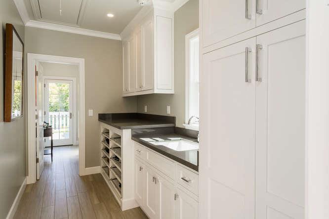 1035 Whitwell Road Hillsborough, CA 94010 - Photo 25 of 32 Gallery Image 25
