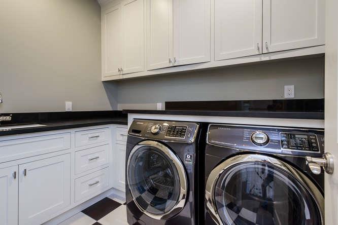 1035 Whitwell Road Hillsborough, CA 94010 - Photo 26 of 32 Gallery Image 26