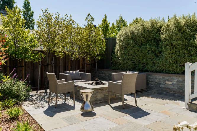 1035 Whitwell Road Hillsborough, CA 94010 - Photo 30 of 32 Gallery Image 30