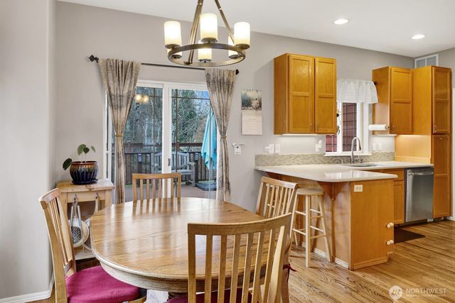 $740,000 | 222 Jerome Street, Bellingham, WA 98229