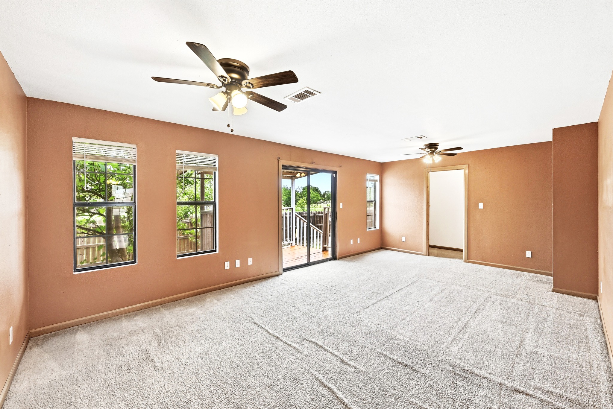 320 Sunset Ridge Maxwell, TX 78656 - Photo 17 of 32 a view of a livingroom with a ceiling fan and window