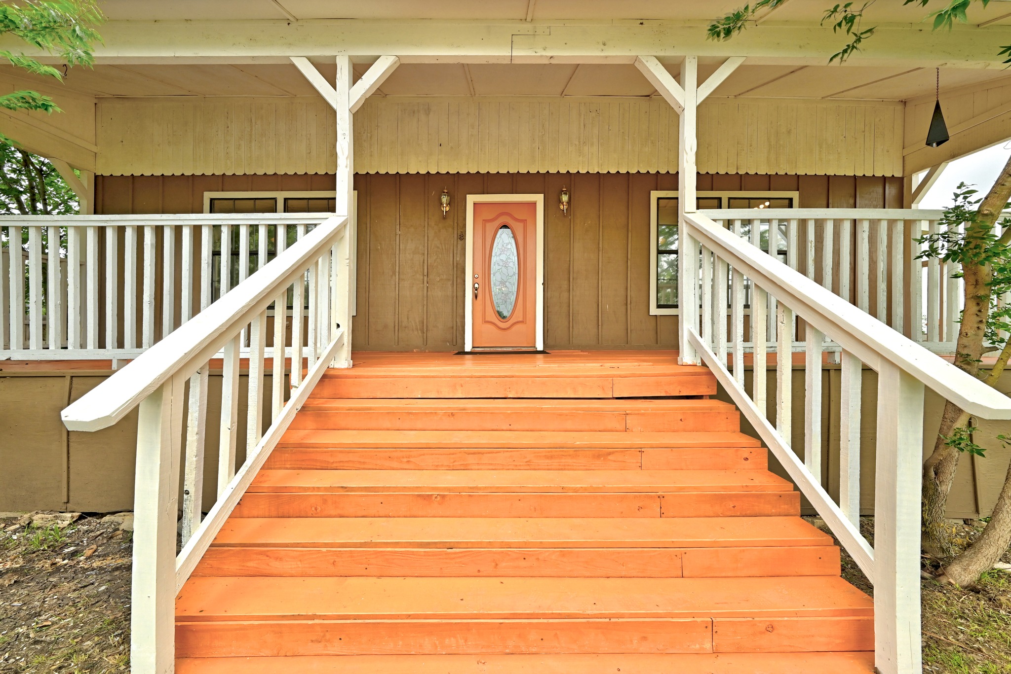 320 Sunset Ridge Maxwell, TX 78656 - Photo 5 of 32 a view of entryway