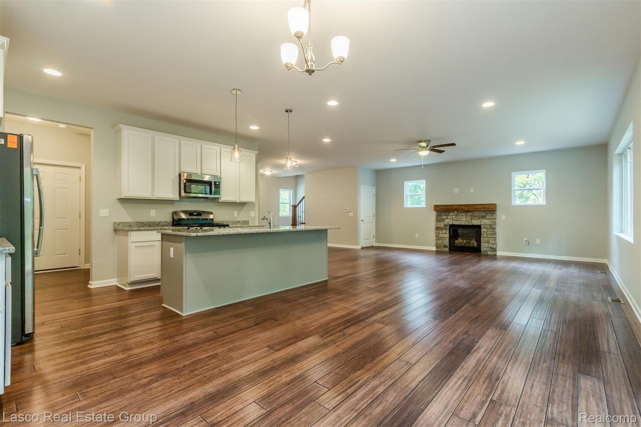 16103 Catalpa Ridge Holly, MI 48442 - Photo 15 of 29 15.jpg