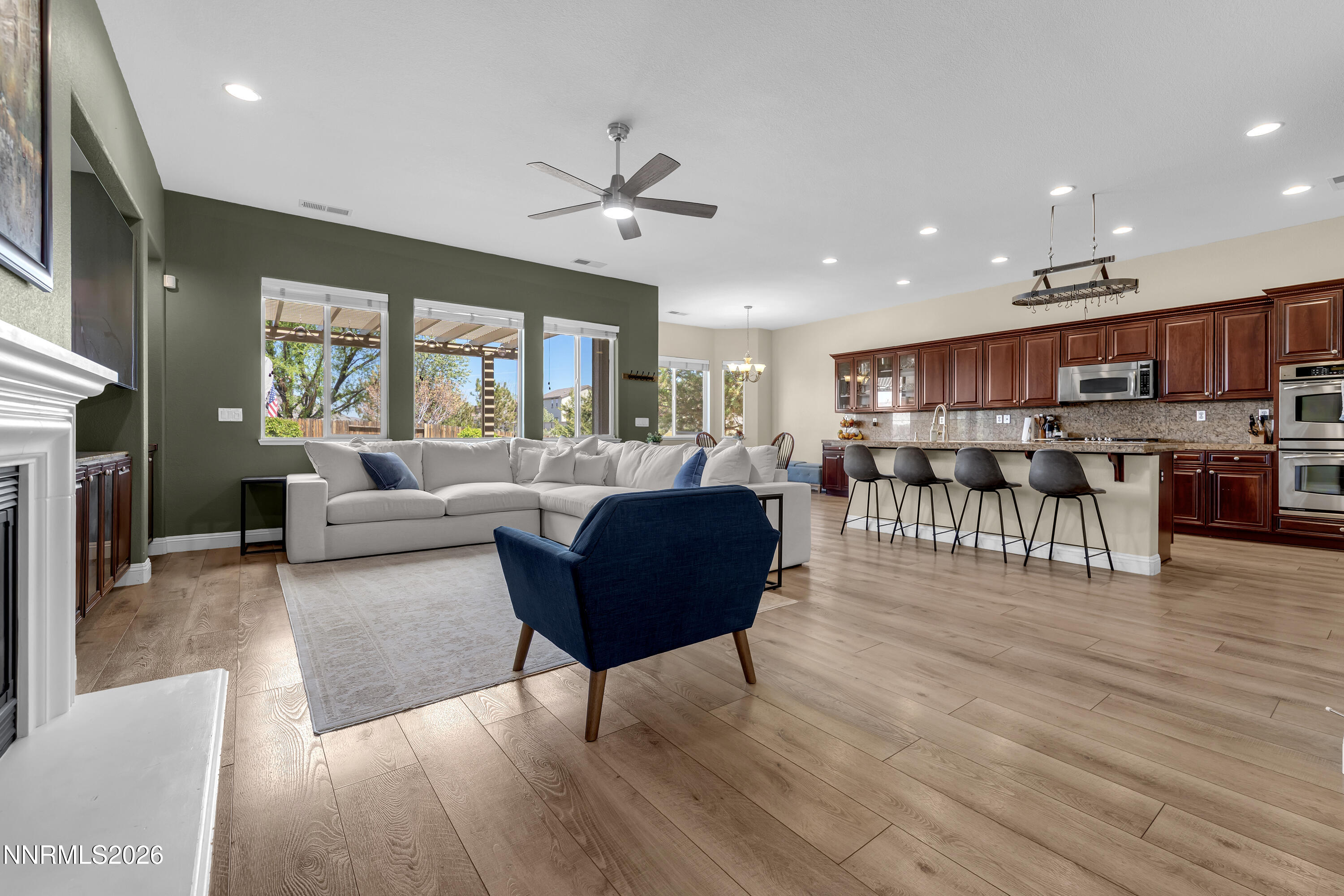 1795 Gold Belt Drive Reno, NV 89521 - Photo 13 of 55 GoldBelt1795-005