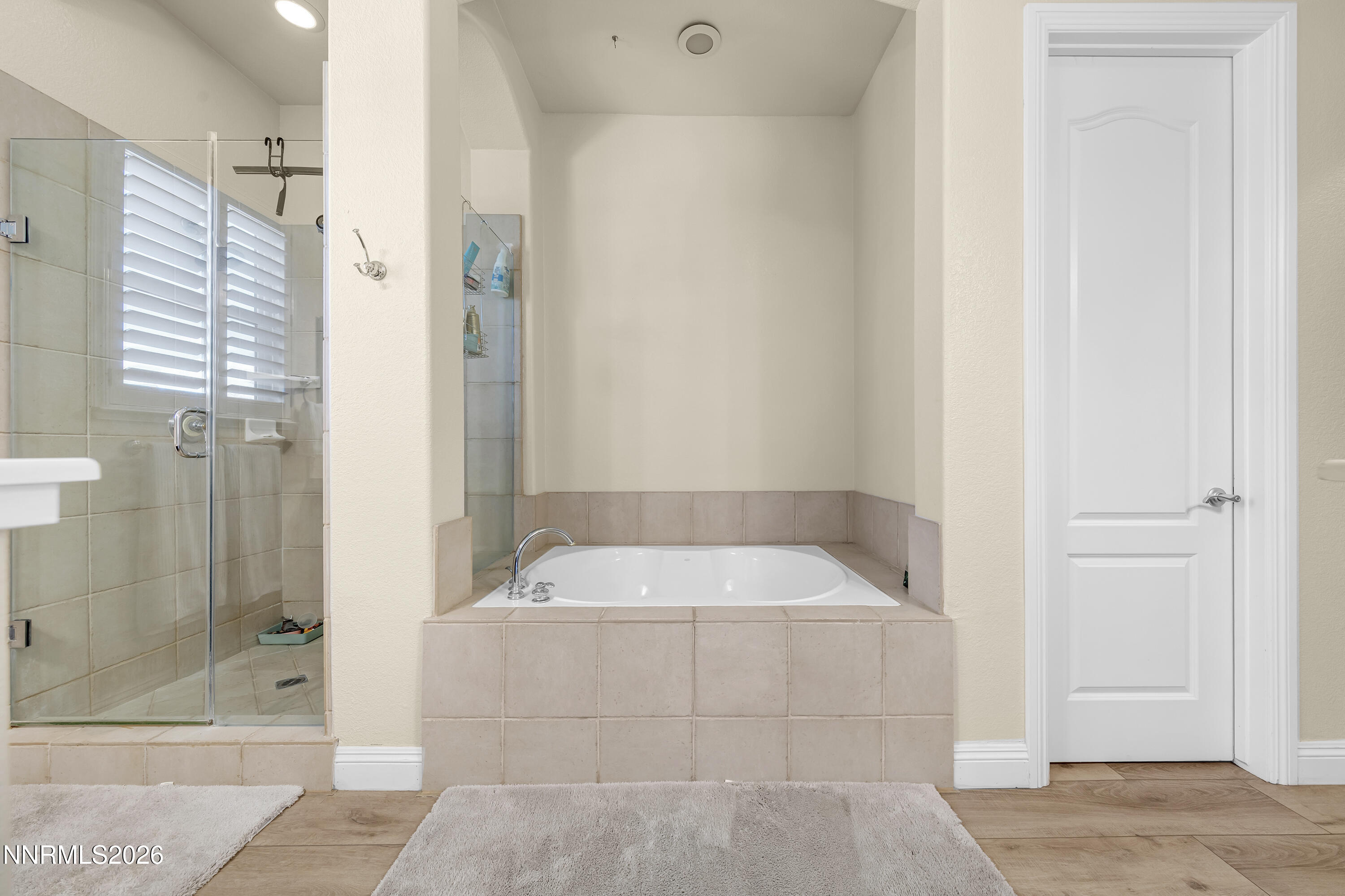 1795 Gold Belt Drive Reno, NV 89521 - Photo 29 of 55 GoldBelt1795-034