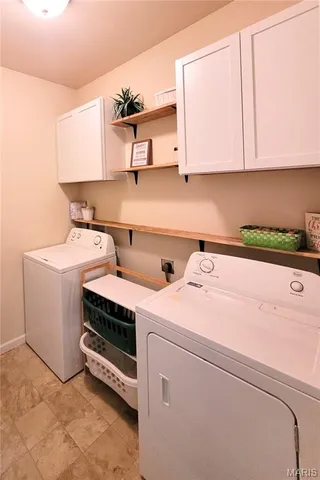 $535,900 | 102 Carlton Point Drive, Wentzville, MO 63385