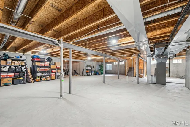 $535,900 | 102 Carlton Point Drive, Wentzville, MO 63385