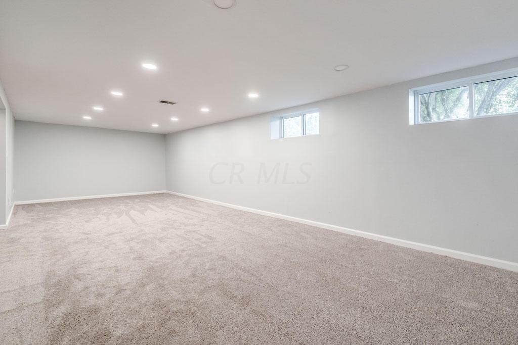 6394 Retton Road Reynoldsburg, OH 43068 - Photo 8 of 17